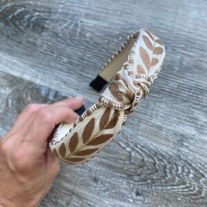 Leaf Patterned Headband